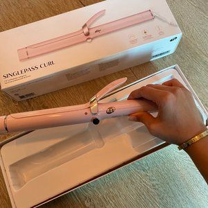 T3 SINGLEPASS CURL 1.25" *Limited edition rose shade with gold hardware
